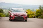 Toyota Camry Hybrid SE 2017 года (NA)